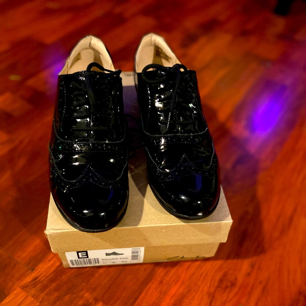 Clarks Patten Leather Wing Tips- Excellent condition. Super comfy!